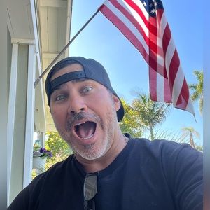 Meet your Posher, Eric